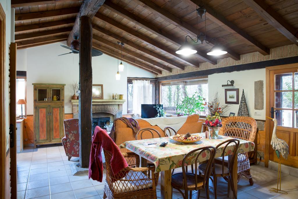 Casa Rural La Casa Del Bosque Navaconcejo Zewnętrze zdjęcie