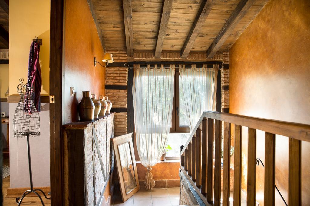 Casa Rural La Casa Del Bosque Navaconcejo Zewnętrze zdjęcie